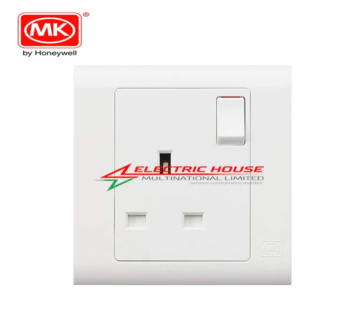 MK Electric Slimline Plus S2757 WHI 1g 13A switched socket outlet